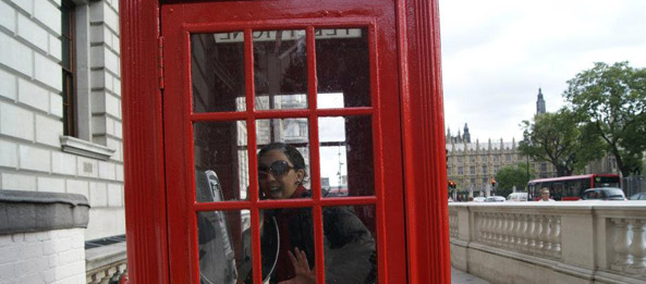 O atributo alt desta imagem está vazio. O nome do arquivo é cabine-vermelha-clc3a1ssica.jpg