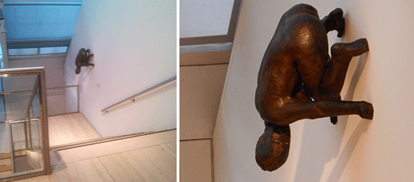 metropolitan - estatua creepy